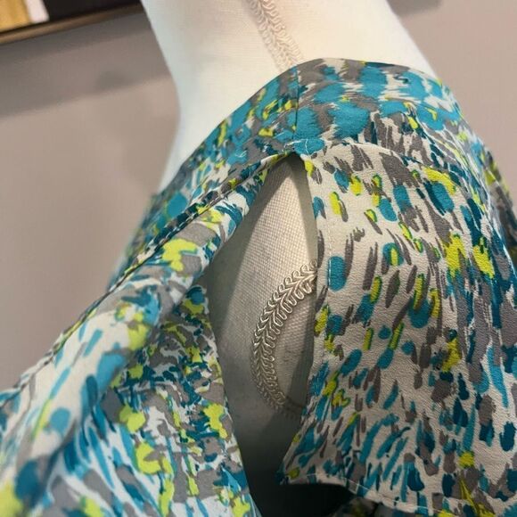 Banana Republic, one shoulder blouse, size medium - Picture 4 of 8